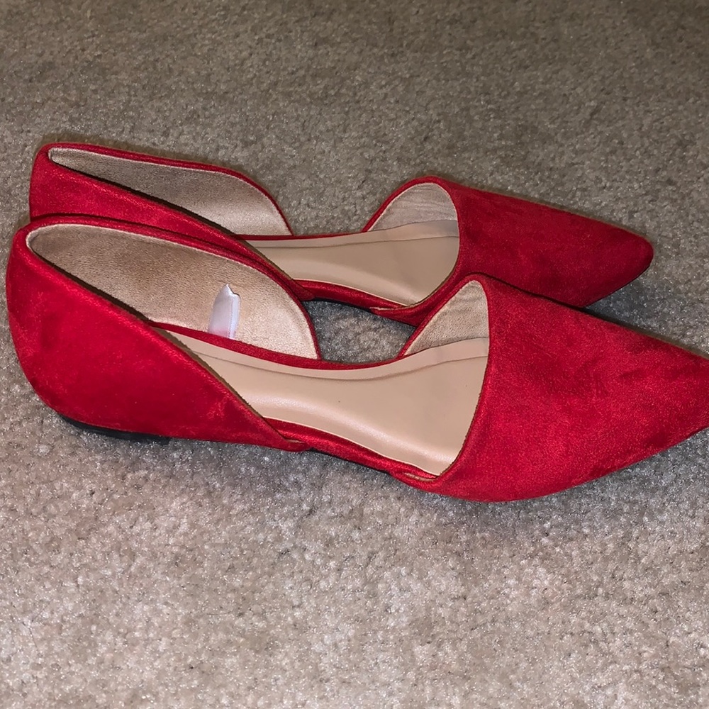 red pointed toe ballet flats